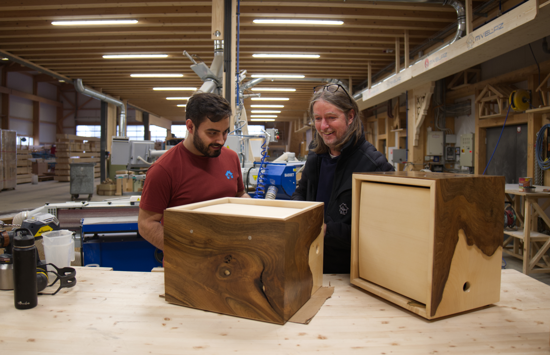 Fabrication d'Ailim dans l'atelier Mivelaz Techniques Bois